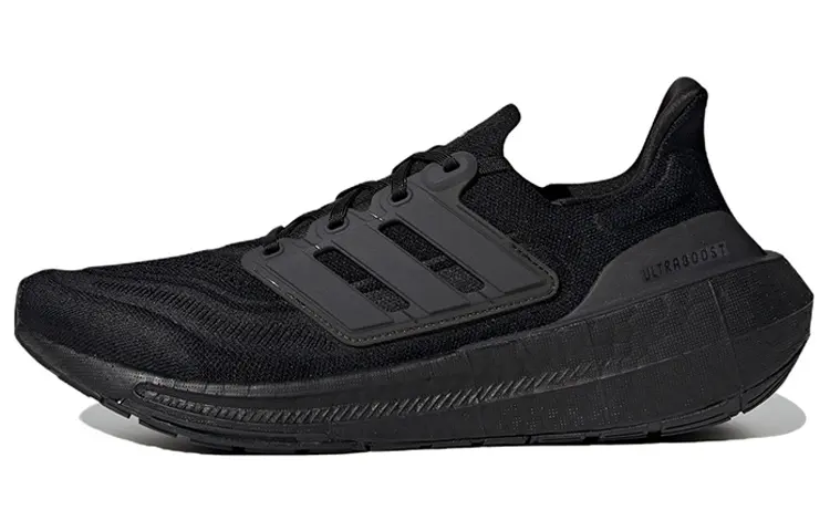 UltraBoost Adidas Light 'Triple Black'