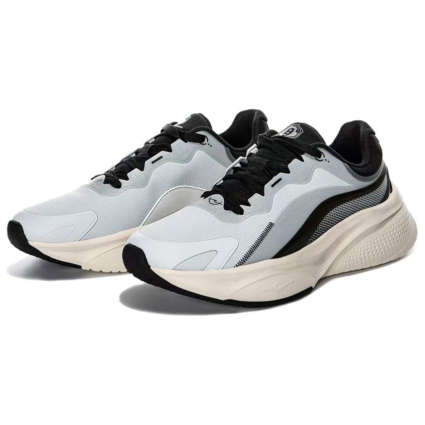 Erke PU, Textile Cushioning Abrasion Resistant Low top Running Shoes Men’s Gray Black