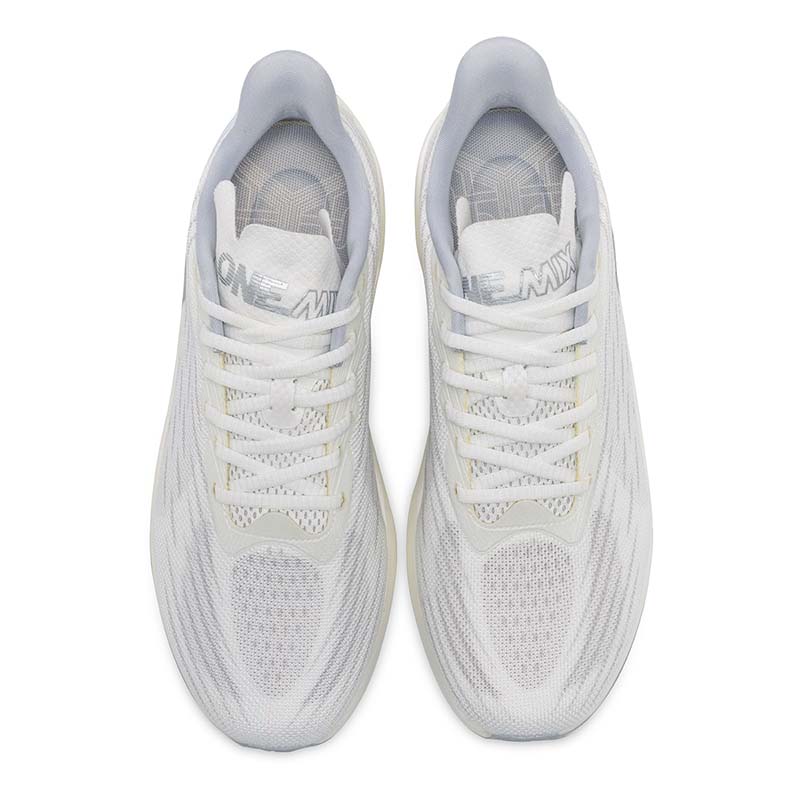 ONEMIX Breezy Running Shoes Unisex Silver Wing White