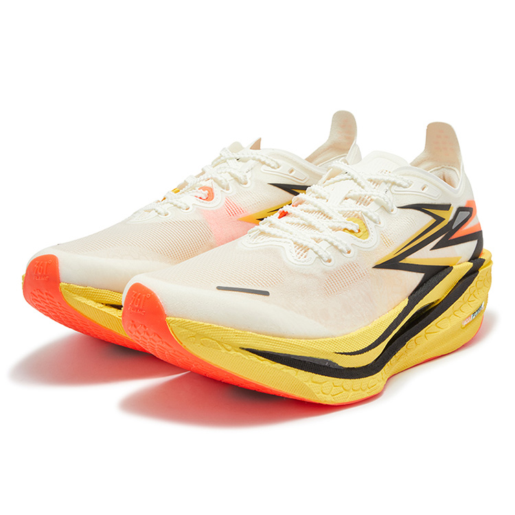 361° Flame 4 Low top Carbon Plate Training Racing Running Shoes Unisex White Petal Yellow