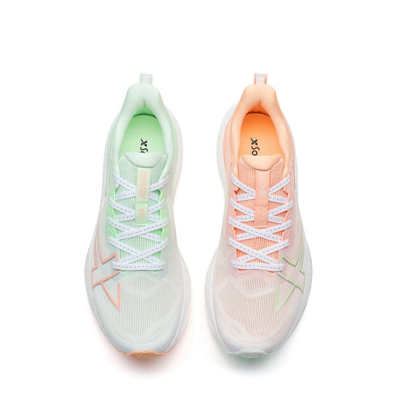 XTEP 2000km 3.0 Low top Training Physical Fitness Test & Exam Running Shoes Women’s Green Orange Mismatched