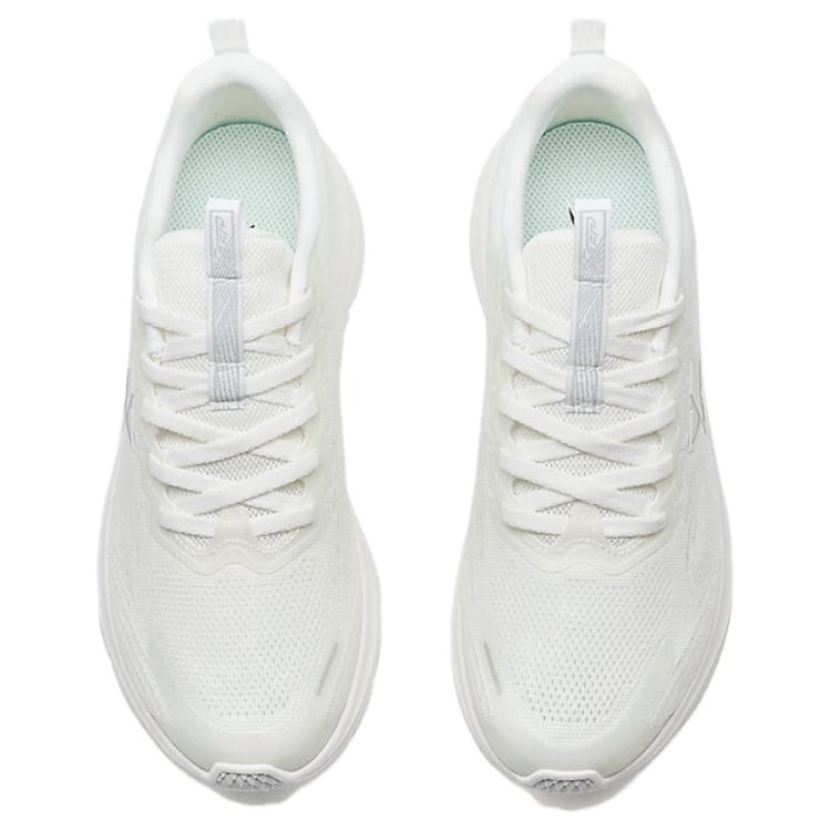XTEP Abrasion Resistant Coverage Abrasion Resistant Coverage Low top Casual Running Shoes Women’s Sail White