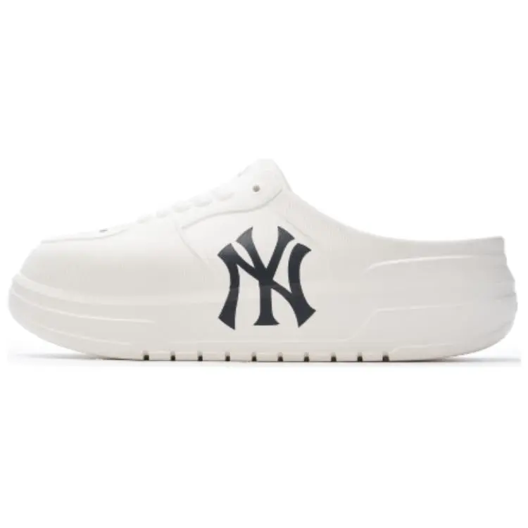 MLB New York Yankees EVA Abrasion Resistant Slip Resistant Abrasion Resistant Slip Resistant Closed Toe Slippers Unisex