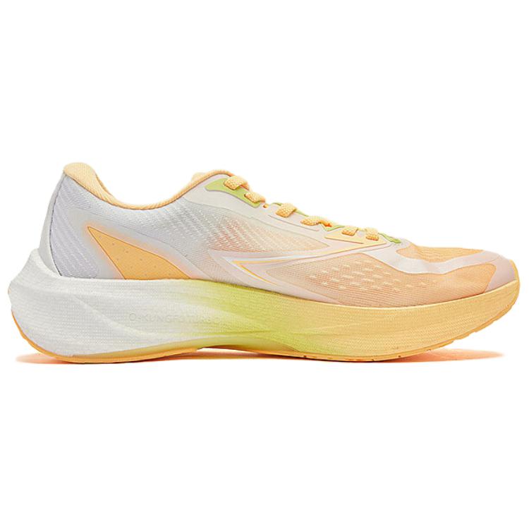 QIAODAN Flying Shadow 4.0 Slip Resistant Low top Running Shoes Men’s Orange Green