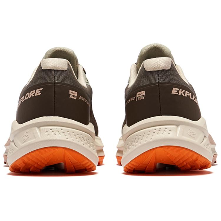 Erke Slip Resistant Abrasion Resistant Support Low top Running Shoes Men’s Dark Sandalwood Pine Tea Brown