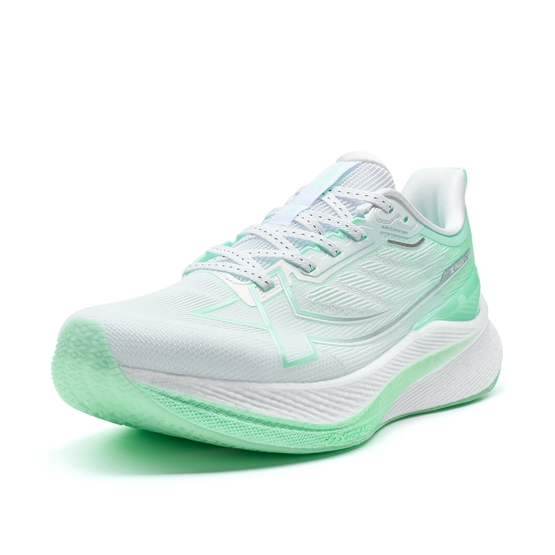 XTEP 2000km 3.0 Running Shoes Women’s Low Top New White/Light Neon Turquoise