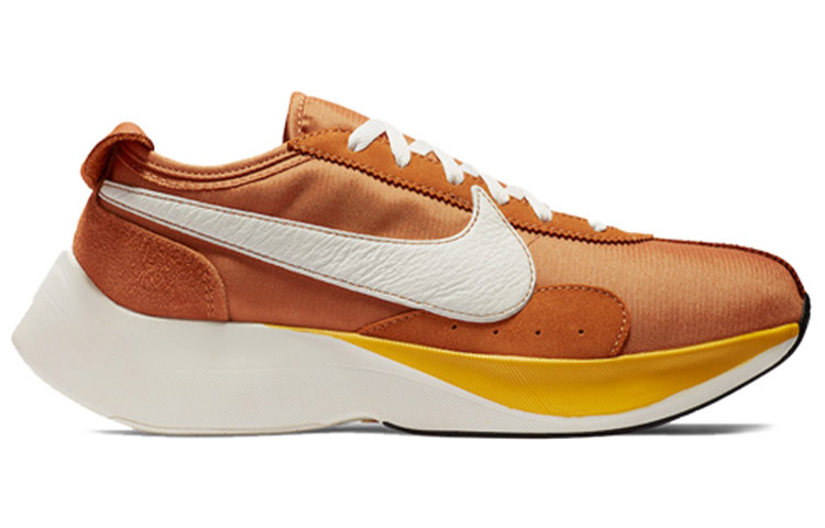 Унисекс кроссовки Nike Moon Racer (бело-коричневые) — фото 2