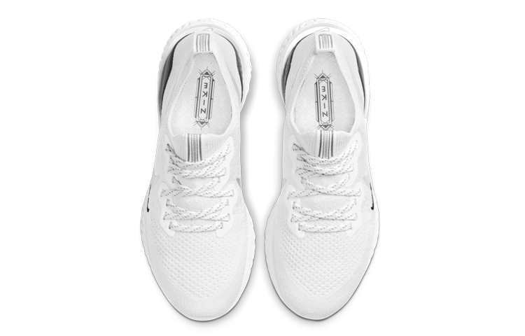 Женские кроссовки Nike Epic React Flyknit 2 (серебристо-белые) — фото 3