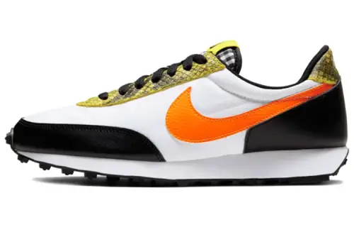 Nike Daybreak QS waffle retro snake pattern fabric leather non-slip low-top running shoes women's yellow