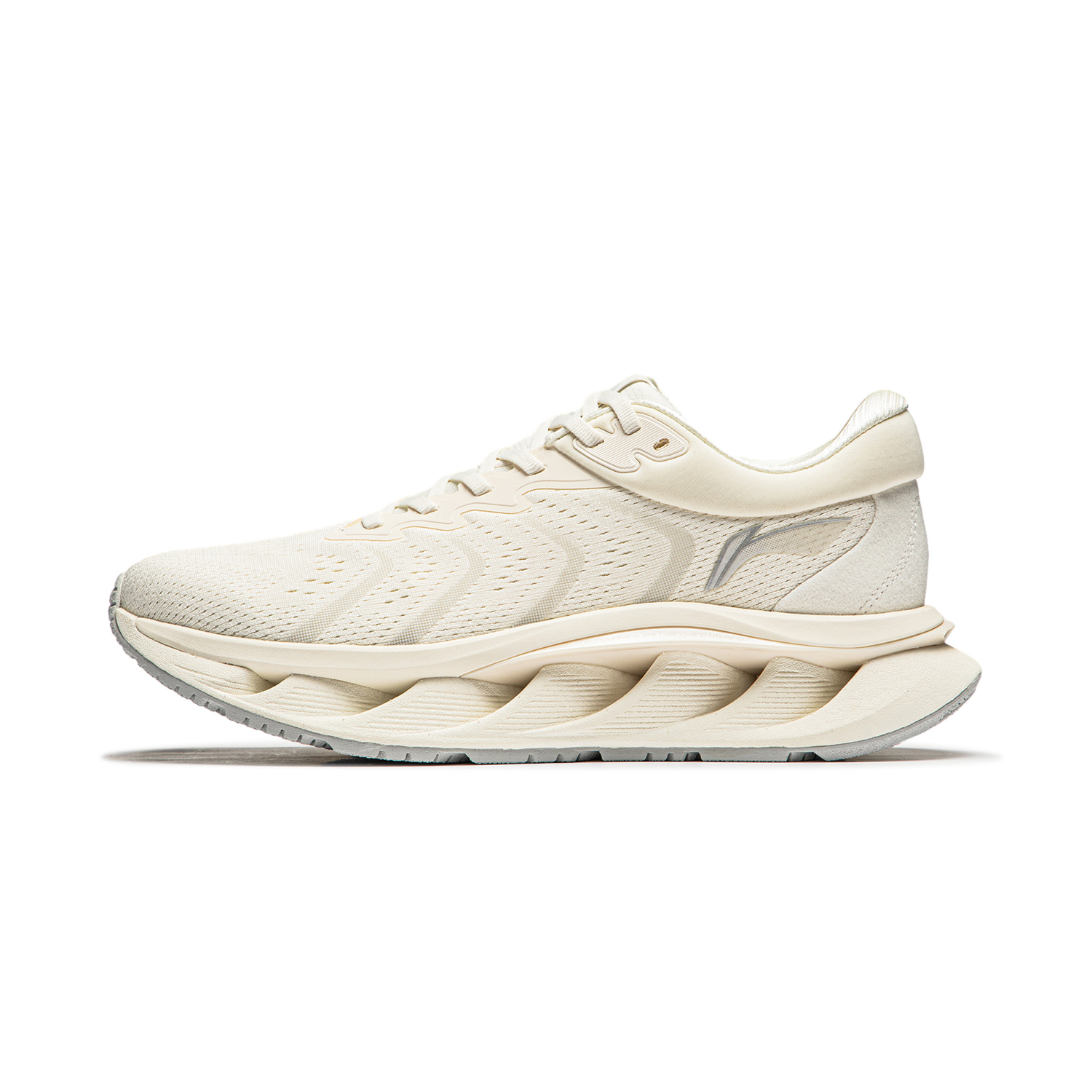 Li Ning Cushioning, Wear Resistant Low top Running Shoes Men’s Ecru