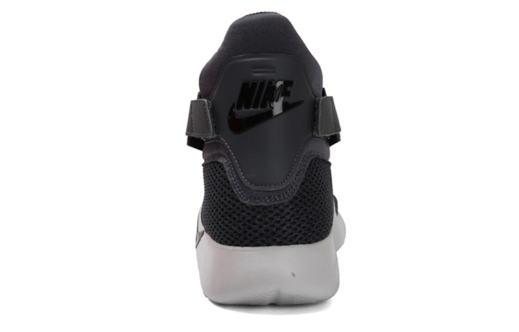 Мужские кроссовки Nike Incursion Mid SE (черно-белые) — фото 5