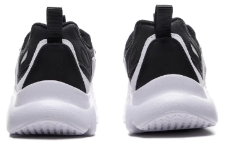 QIAODAN Comfortable Low top Running Shoes Men’s Black White