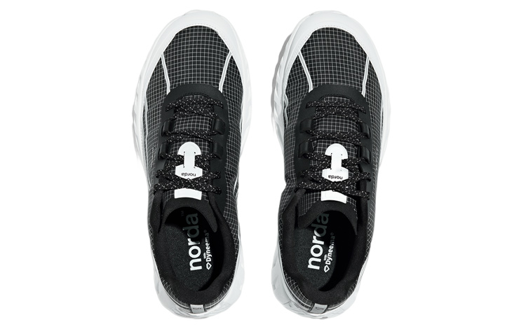 Norda 002 Trail Lace-up Sneakers