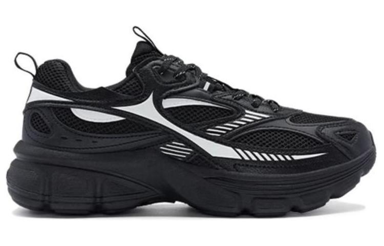 XTEP Cushioning, Wear Resistant Low top Running Shoes Women’s Black