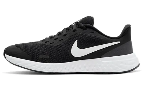 Nike Revolution 5 'Black White' GS