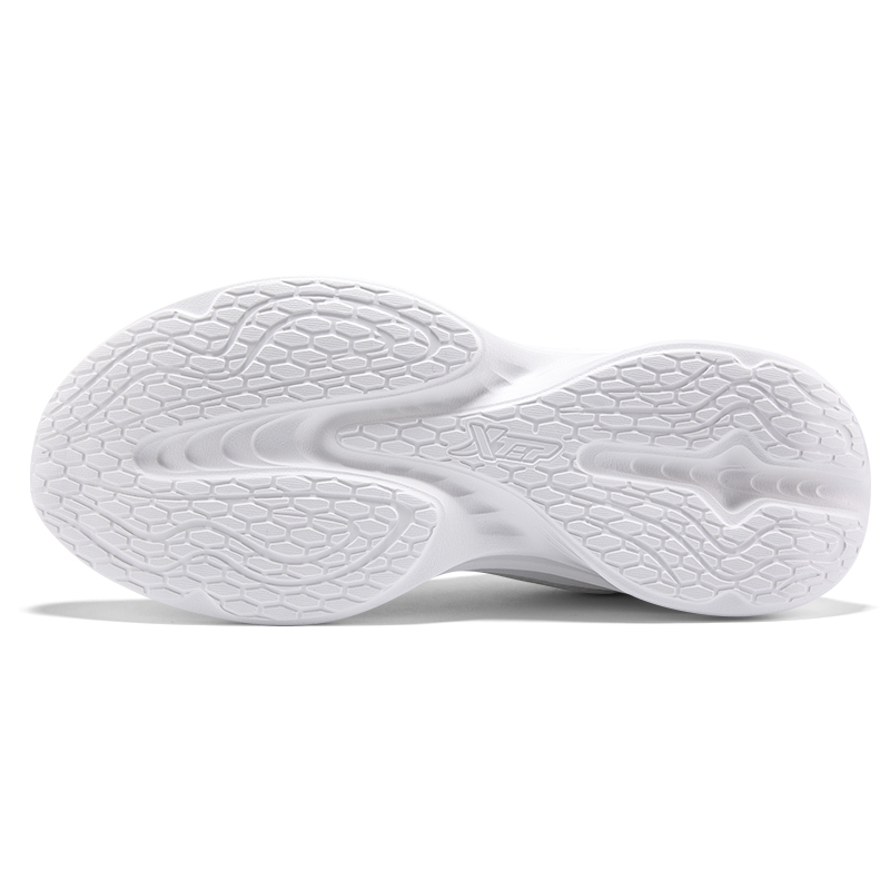 XTEP Cushioning Lightweight Low top Casual Running Shoes Men’s Sail White