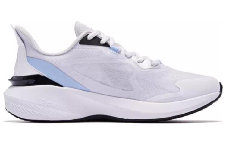 QIAODAN Slip Resistant And Breathable Slip Resistant And Breathable Low top Running Shoes Men’s White