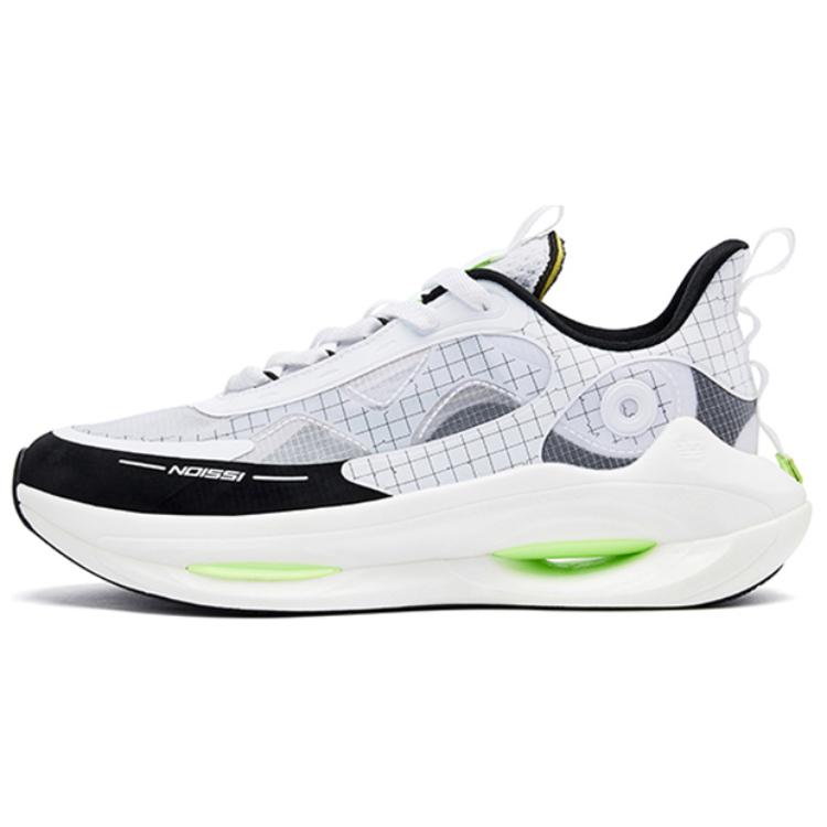 QIAODAN Comfortable Slip Resistant Low top Running Shoes Men’s White Black