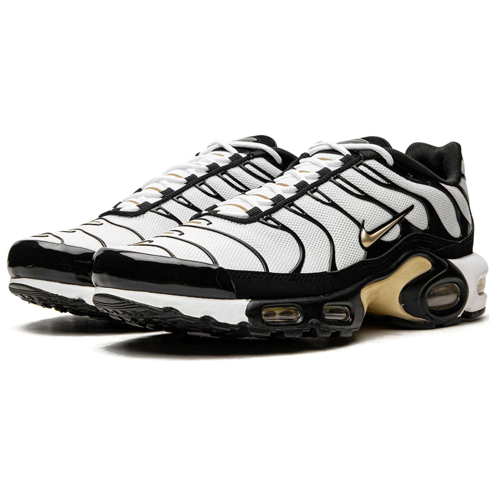 Nike Air Max Plus Low top Running Shoes Men’s White Black Gold
