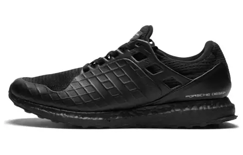 UltraBoost Porsche Design x UltraBoost Adidas 'Triple Black'