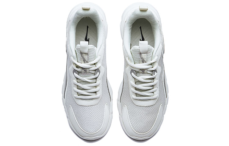 Erke Lightweight Abrasion Resistant Low top Running Shoes Men’s White Gray