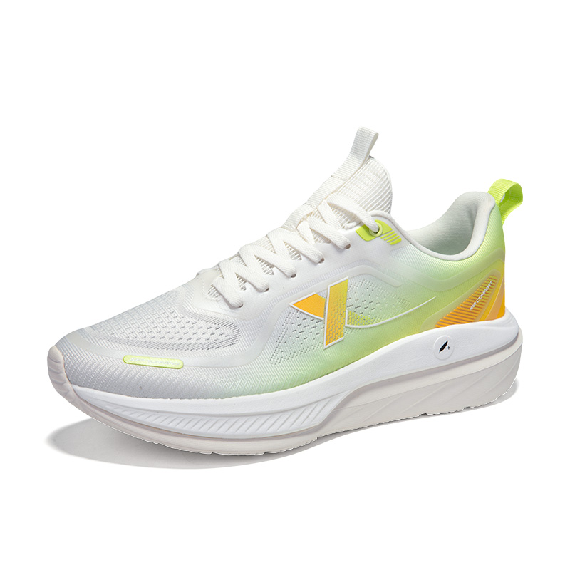 XTEP Cushioning Slip Resistant Lightweight Low top Casual Running Shoes Men’s White Green