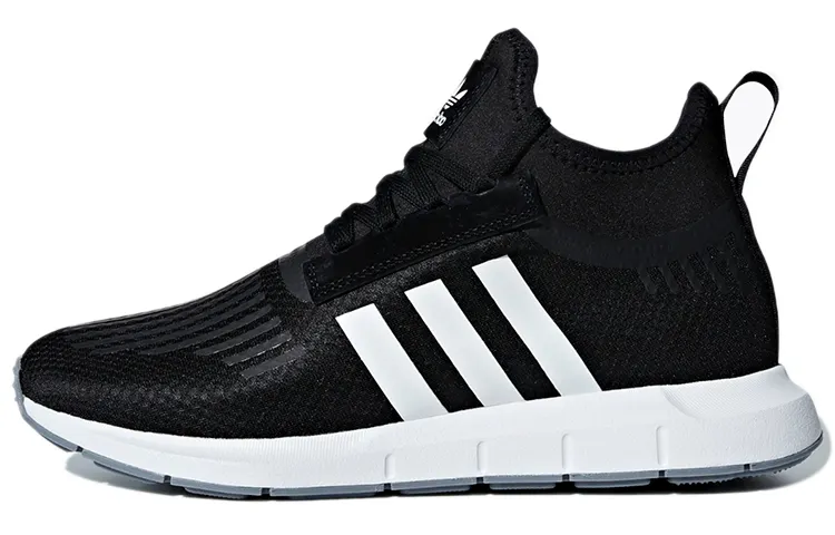 Adidas Swift Run Barrier 'Core Black'