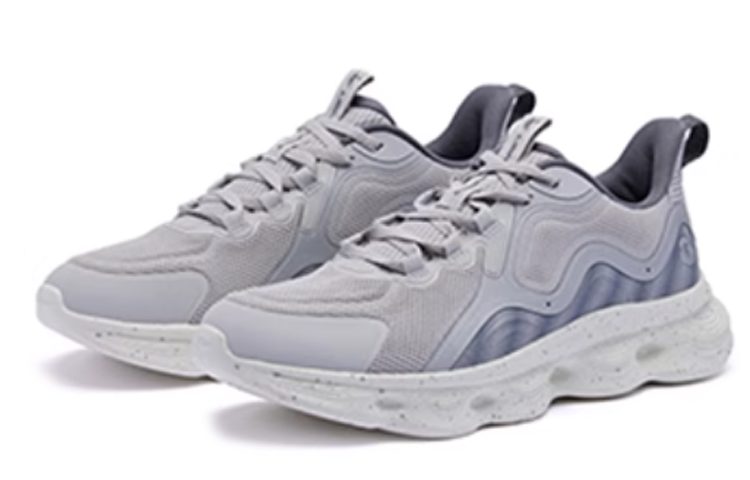 QIAODAN Wear resistant And Lightweight Low top Running Shoes Men’s Gray