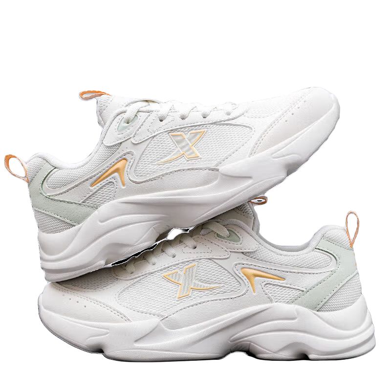 XTEP Hydrogen Wind Technology Breathable And Lightweight Low top Casual Running Shoes Women’s White Green