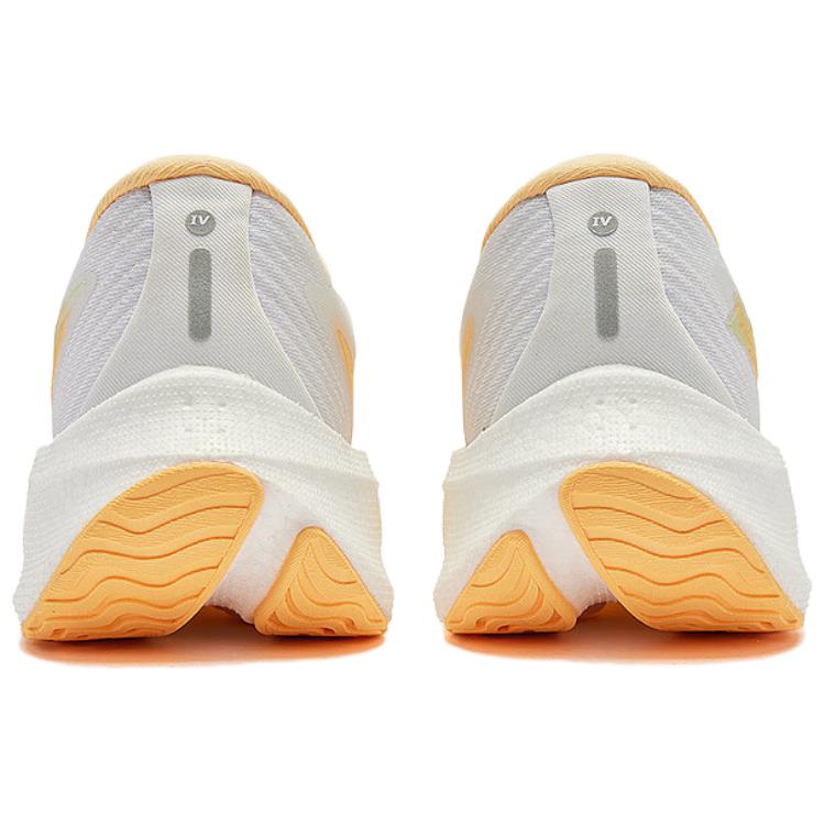 QIAODAN Flying Shadow 4.0 Slip Resistant Low top Running Shoes Men’s Orange Green