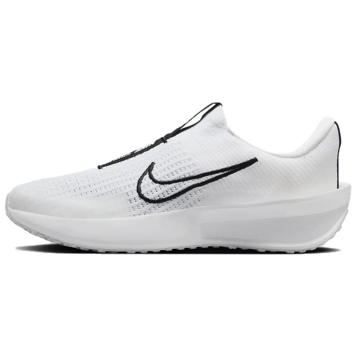 Nike Interact Run EasyOn White Black
