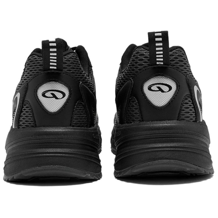 QIAODAN Non slip Lightweight Low top Casual Running Shoes Men’s Black Gray