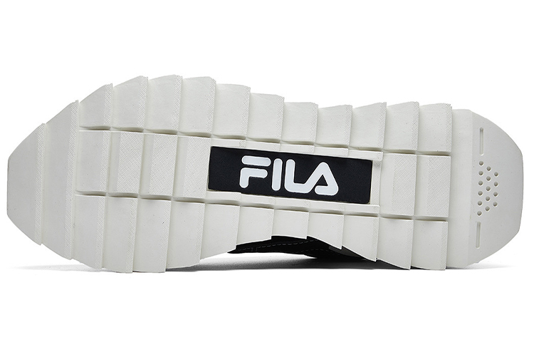 Женские кроссовки Fila FUSION (черные) — фото 6
