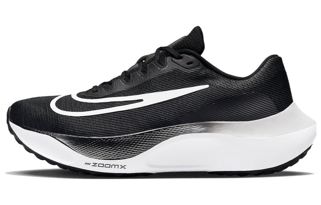 Nike Zoom Fly 5 comfortable and breathable carbon plate wear-resistant low-top marathon training long-distance running shoes men's black and white