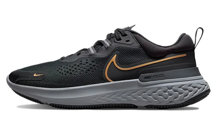 Nike React Miler 2 'Black Metallic Gold'