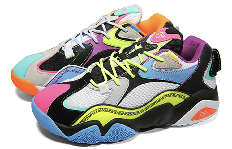 PEAK Cushioning Non slip Lightweight Mid top Running Shoes Women’s