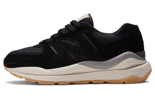 57/40 New Balance GORE-TEX 'Black Moonbeam'