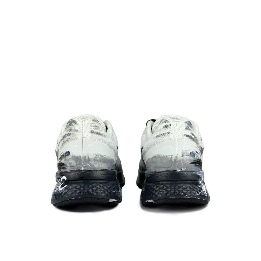 Nike Fabric Abrasion Resistant Slip Resistant Low top Rubber Casual Running Shoes Men’s