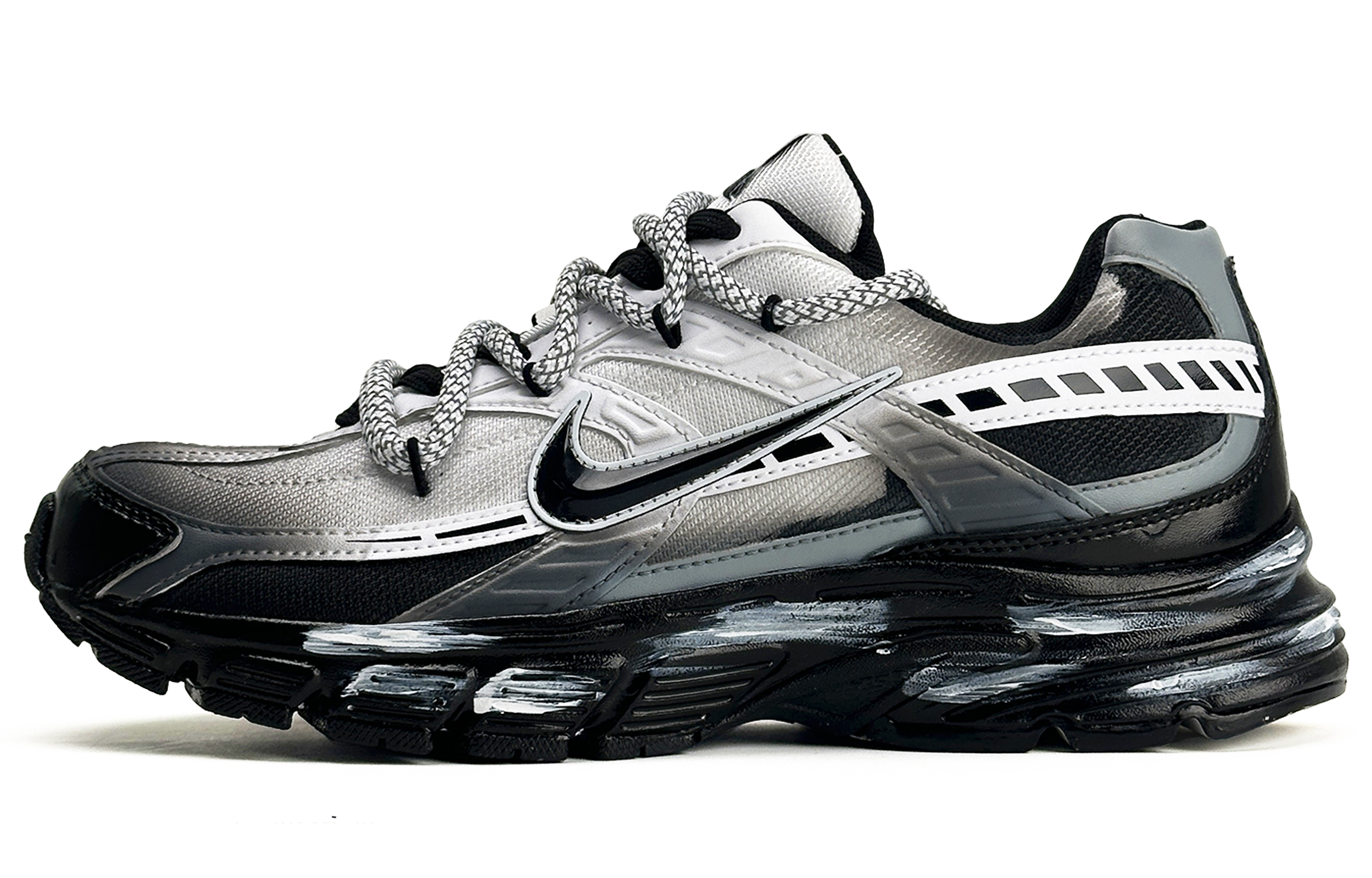 Nike Initiator Abrasion Resistant Support Low top Casual City Commuting Running Shoes Unisex Black White