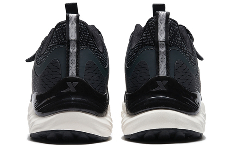 XTEP Running Shoes Women’s Low Top Black