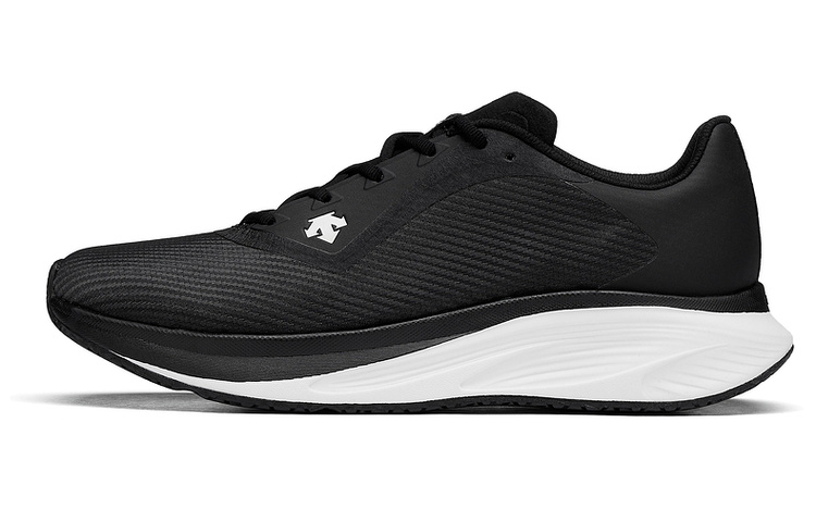 DESCENTE RUNNING Low top Running Shoes Women’s Black