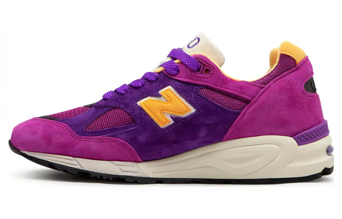 New Balance 990V2 "Pink/Purple" sneakers