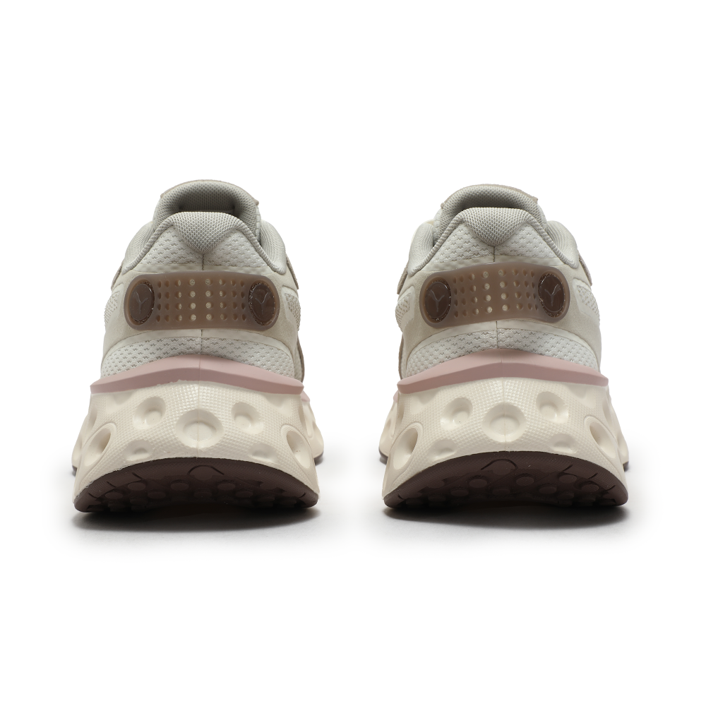 PUMA Wear resistant And Lightweight Low top Running Shoes Women’s Beige
