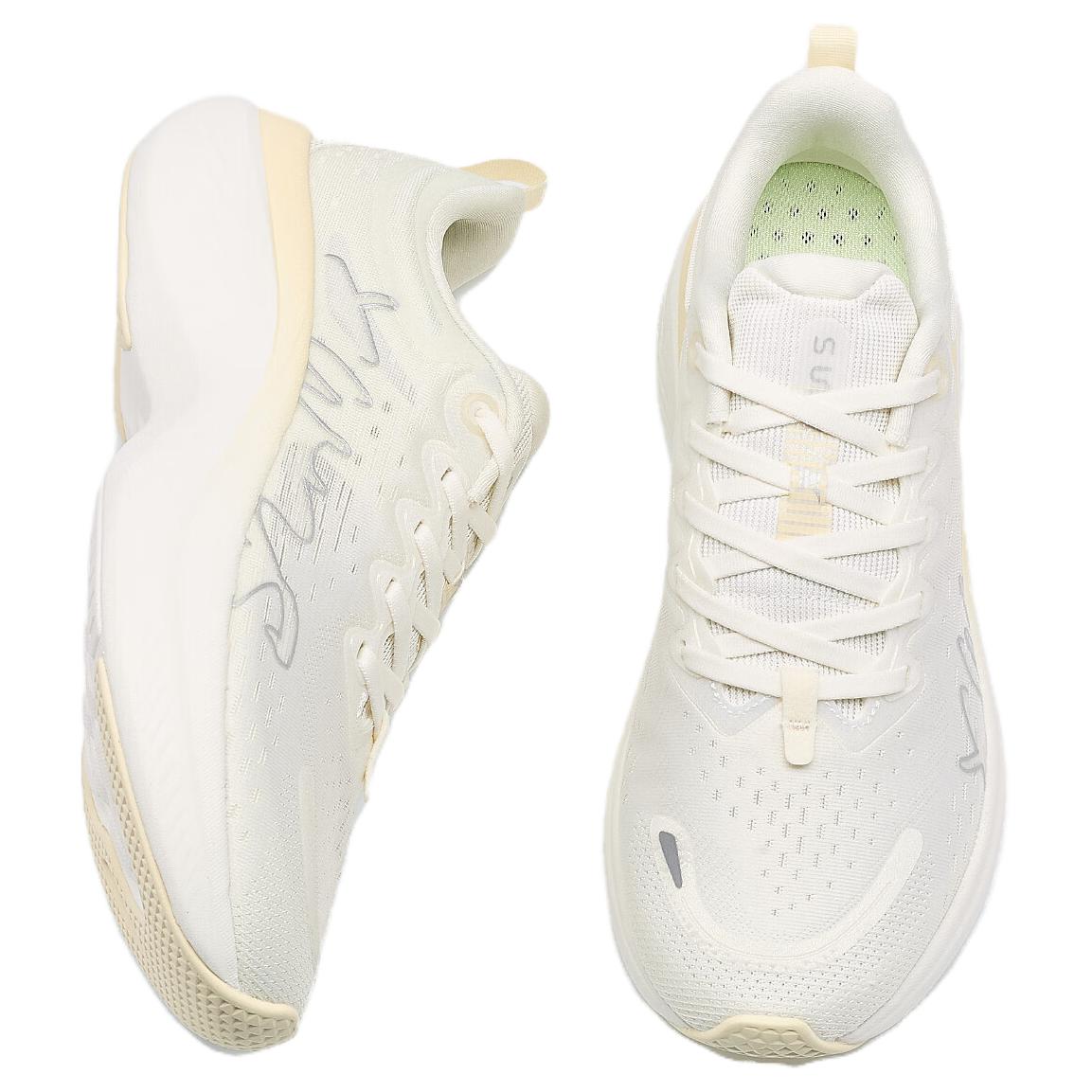 XTEP Cushioning Low top Running Shoes Women’s Yellow