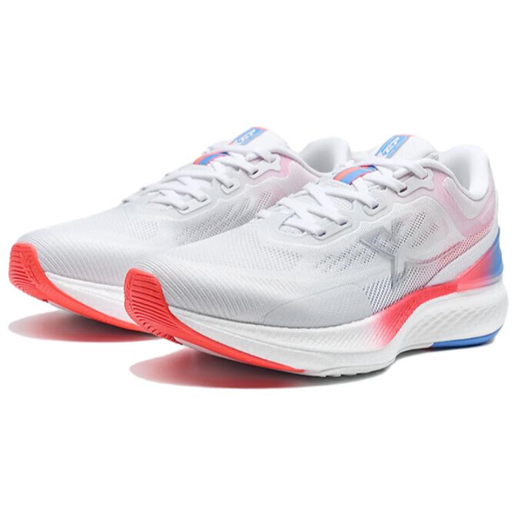 XTEP Cushioning Rebound Low top Running Shoes Women’s White Red Blue