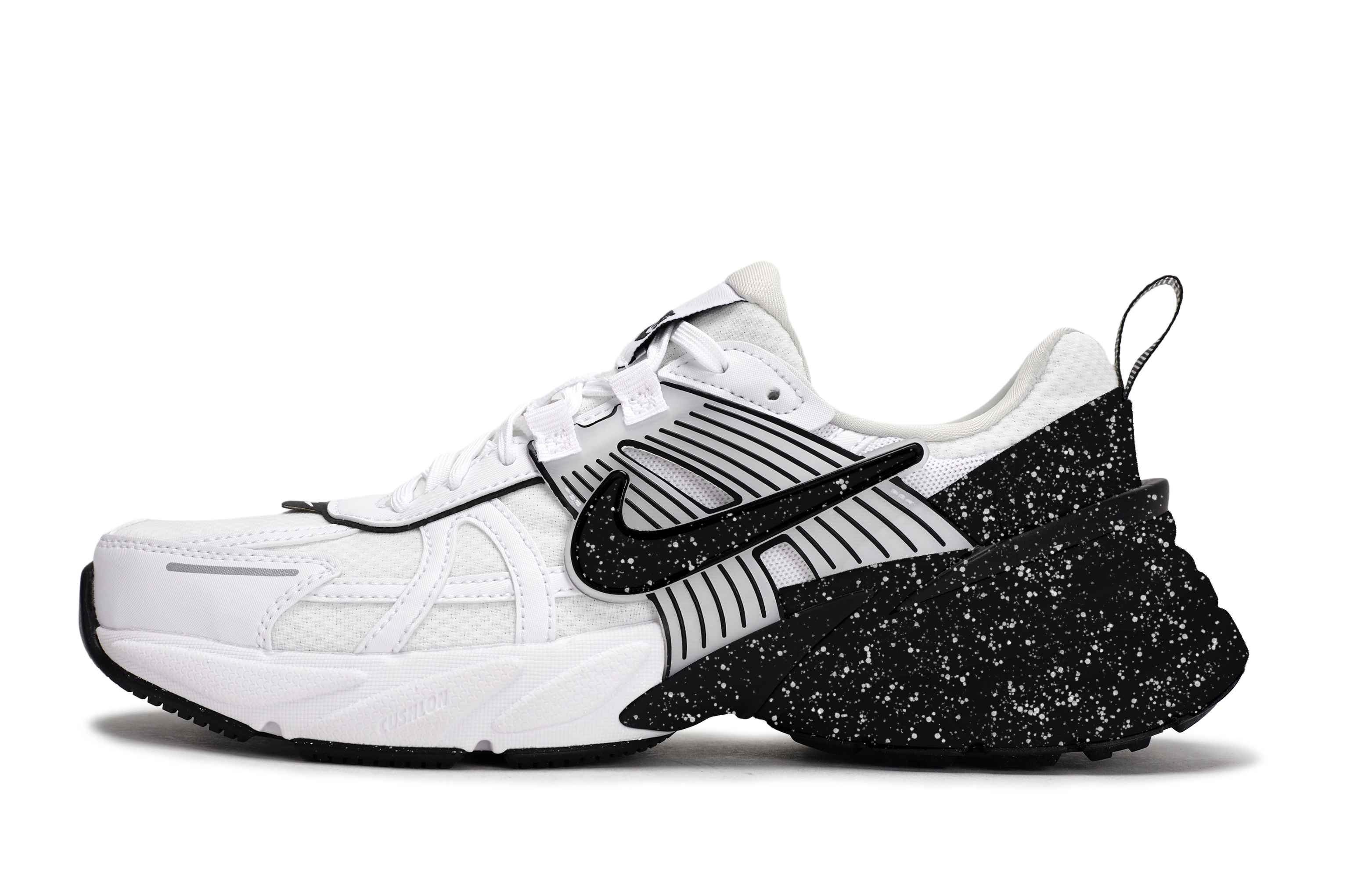 Nike V2K Run Slip Resistant Abrasion Resistant Slip Resistant Abrasion Resistant Low top Running Shoes Women’s