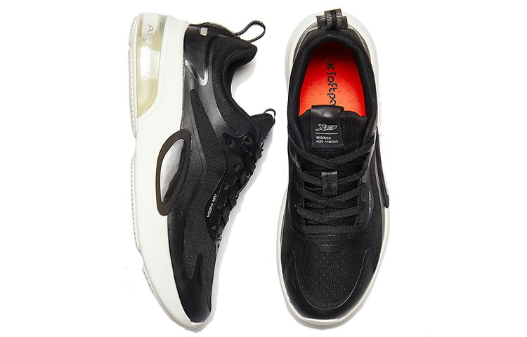 XTEP Lightweight Low top Running Shoes Women’s Black
