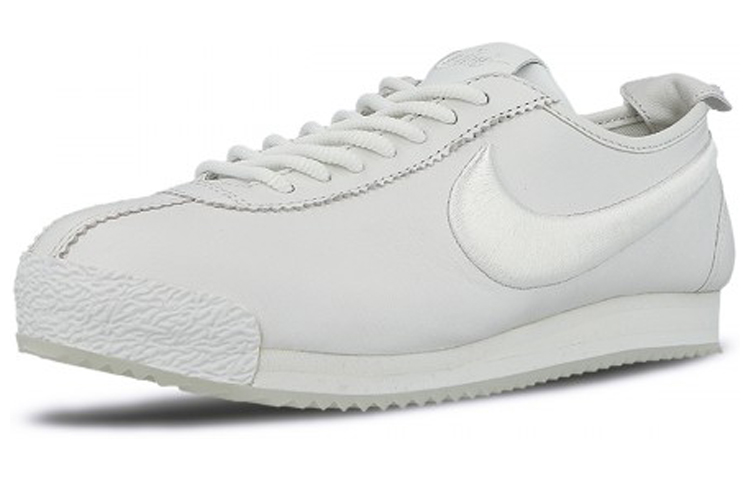 Nike Cortez ’72 Triple White Women’s
