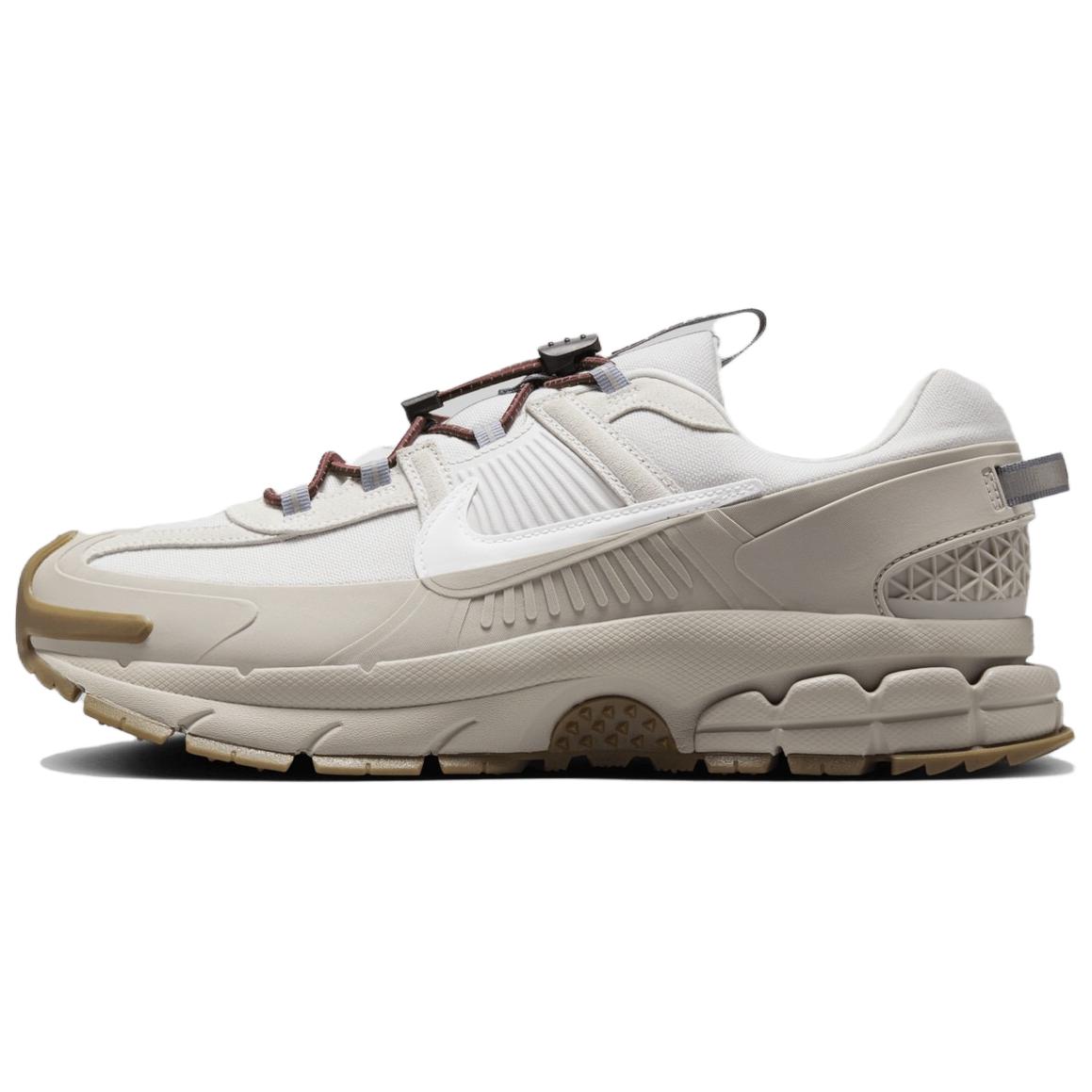 Мужские кроссовки Nike Zoom Vomero Roam (бежевые)