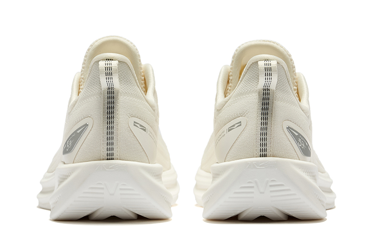 Erke Water Float 5.0 Cushioning Breathable Low top Running Shoes Women’s Microcrystal White
